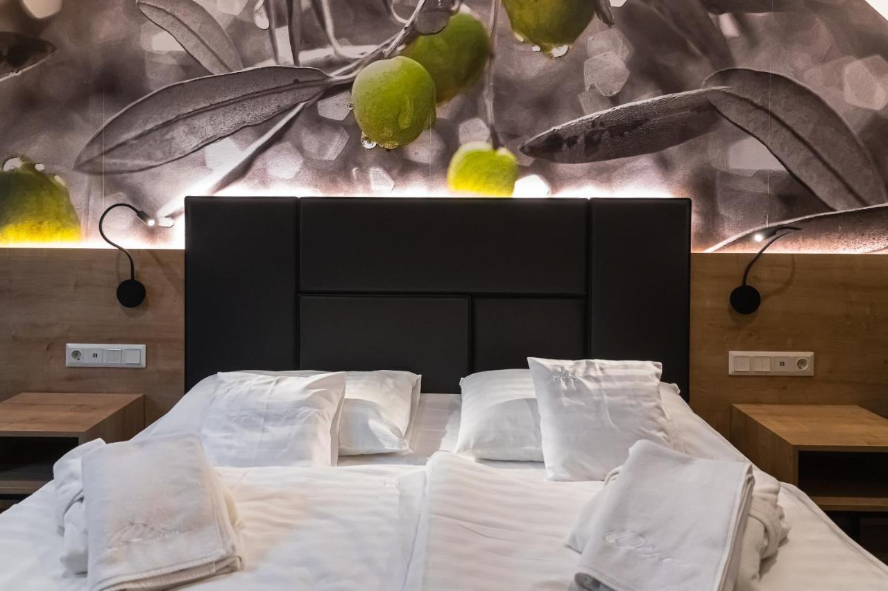 Oliva Hotel Veszprém Dış mekan fotoğraf