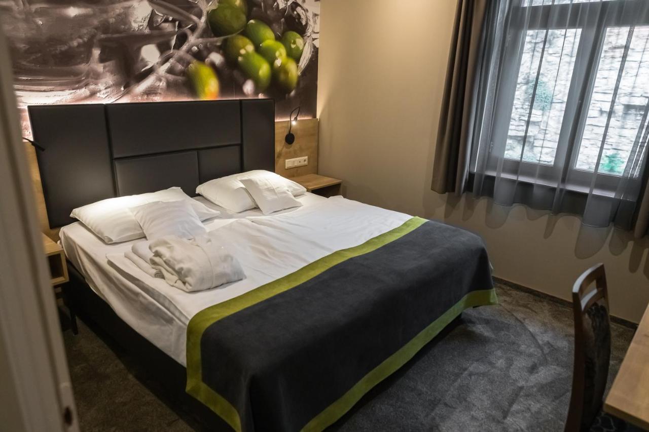 Oliva Hotel Veszprém Dış mekan fotoğraf